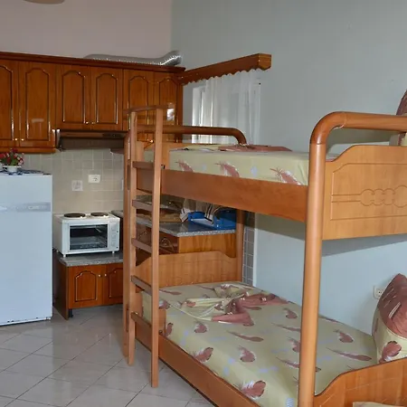 Apartment Tare *