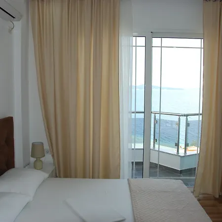 Apartment Tare