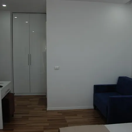 Apartment Tare
