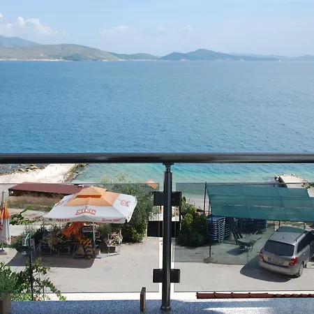 Apartment Tare Sarande