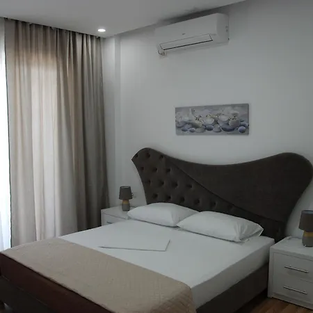 Apartment Tare Sarande